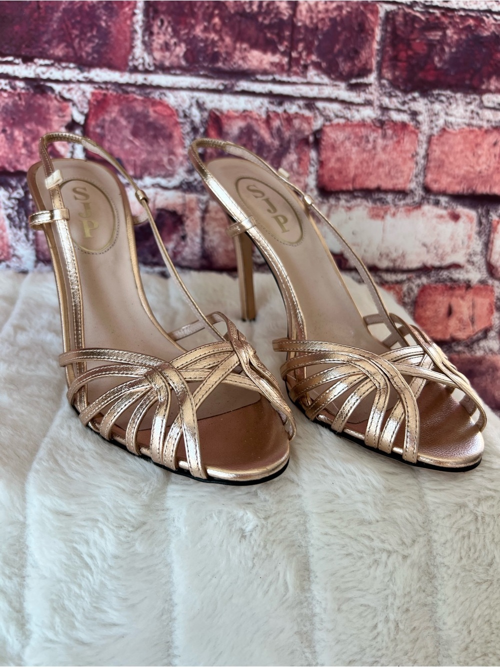 SJP by Sarah Jessica Parker Sophia Metallic Gold Slingback Heels - Picture 9 of 9